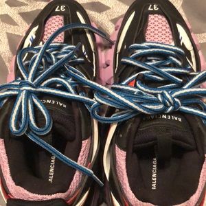 Balenciaga
Track Sneakers only wore once.